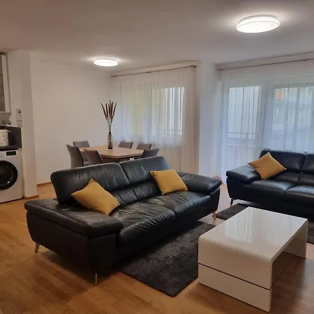 Apartamento Kuhsee Augsburg
